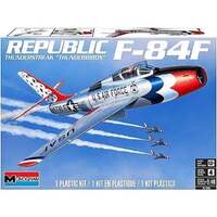 REVELL 1/48 REPUBLIC F-84F THUNDERSTREAK ‘THUNDERBIRDS’ PLASTIC MODEL KIT