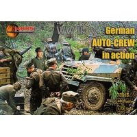 Mars 72013 1/72 WWII German auto crew in action Plastic Model Kit