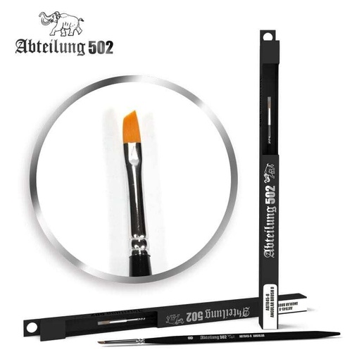 Abteilung 502 Angular Brush 8 Deluxe Synthetic Paint Brush