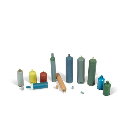 Vallejo SC209 Modern Gas Bottles Diorama Accessory
