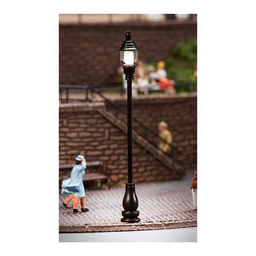 HO LED Park Lamp Post
