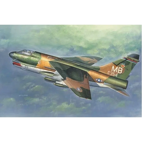 Hobbyboss 1:72 A-7D Corsair Ii*