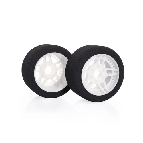 MATRIX "XTREME LIGHT" 1/8 Front Tires - 32