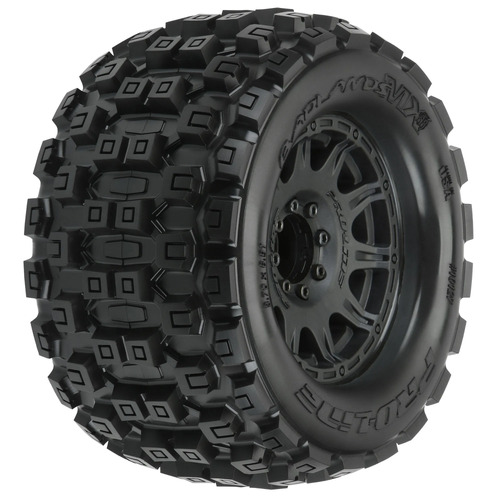Proline Badlands MX38 3.8in Tyres Mounted on Raid 8x32 17mm MT Wheels, F/R, PR10127-10