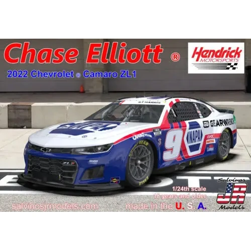 Salvinos J R 1/24 Hendrick Motorsports Chase Elliott 2022 Camaro- Patriotic Plastic Model Kit
