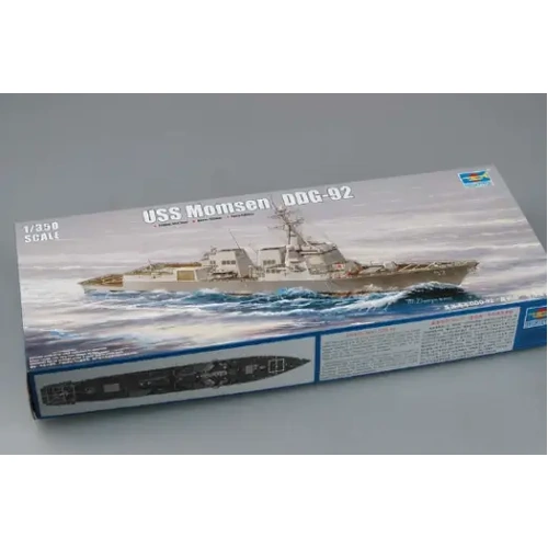 Trumpeter 04527 1/350 USS Momsen DDG-92