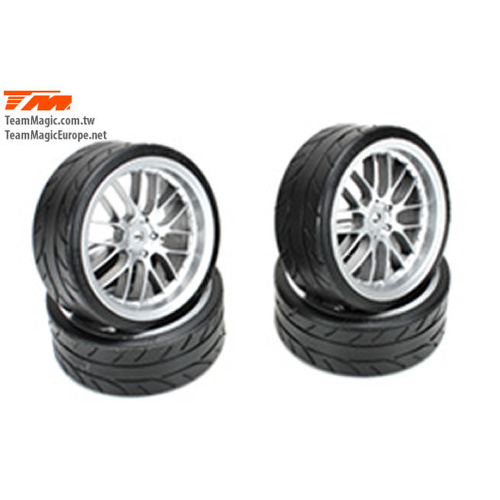 8 spoke mounted radial tyre fog silver