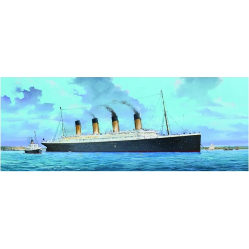 Trumpeter 03719 1/200 Titanic (w/ LED Light Set) Plastic Model Kit